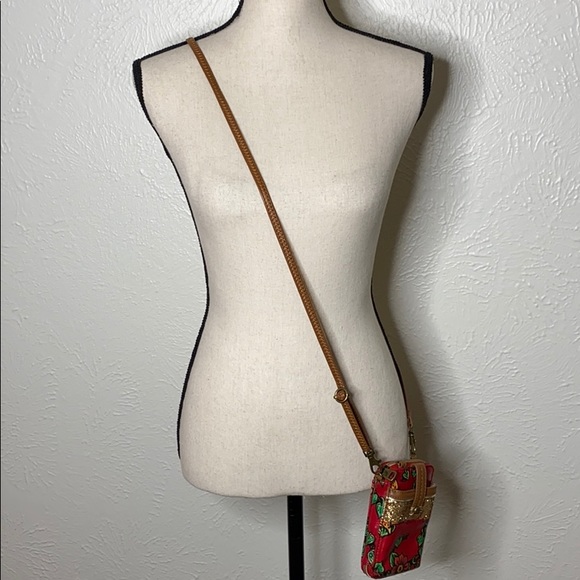 Sakroots Artist Circle Ruby True Love Crossbody - Picture 11 of 16